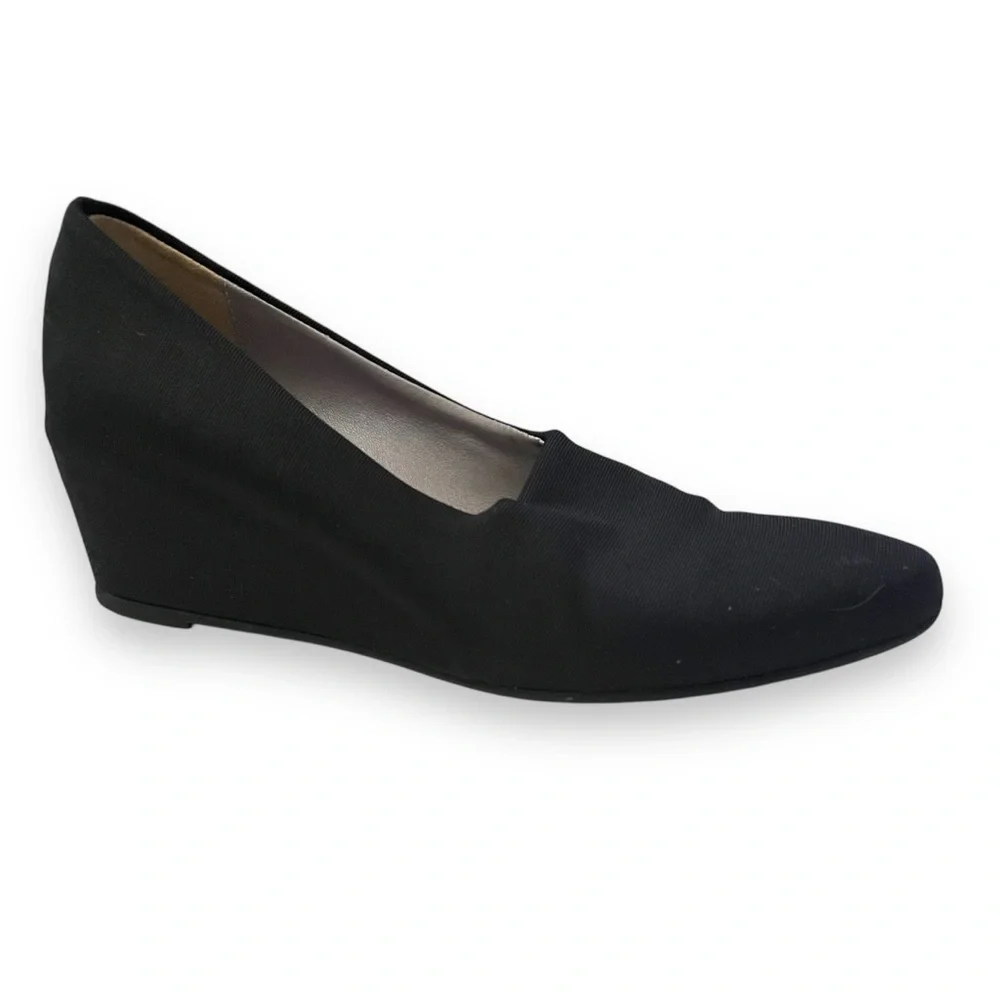 Aquatalia Black Wedge Shoes Size 8 Closed Toe Professional Business